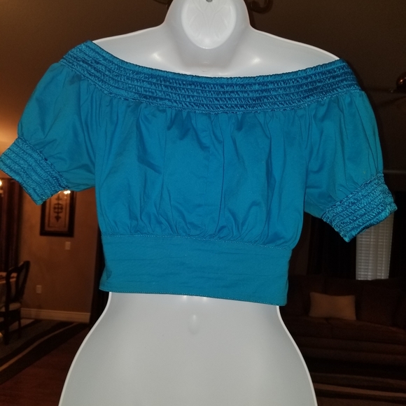 bebe Crop Top - Picture 5 of 12